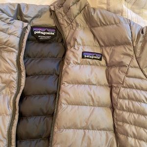 Women’s Patagonia heavy puff jacket